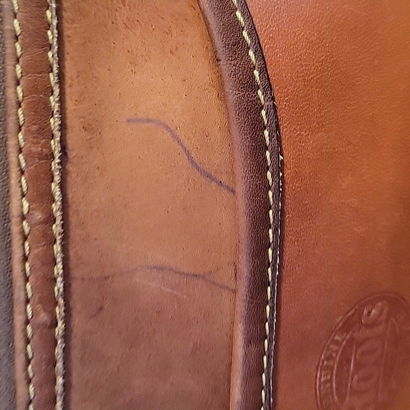Vintage ROOTS British Tan Crossbody Bag - Picture 2 of 7